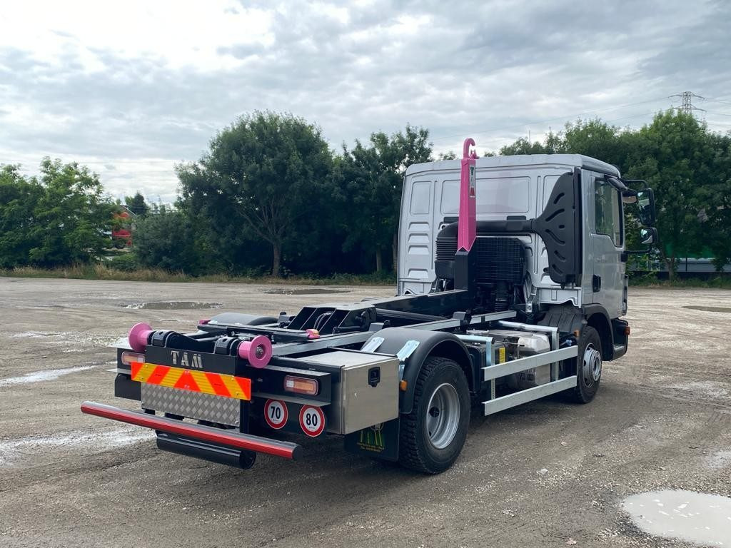 MAN TGM 12.220 - Camion ampliroll: photos 5 MAN TGM 12.220 - Camion ampliroll: photos 5