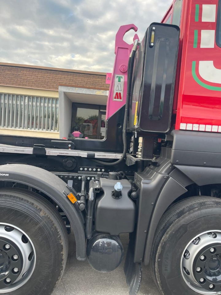 MAN TGS 41.480 SCARRABILE - Camion ampliroll: photos 4 MAN TGS 41.480 SCARRABILE - Camion ampliroll: photos 4