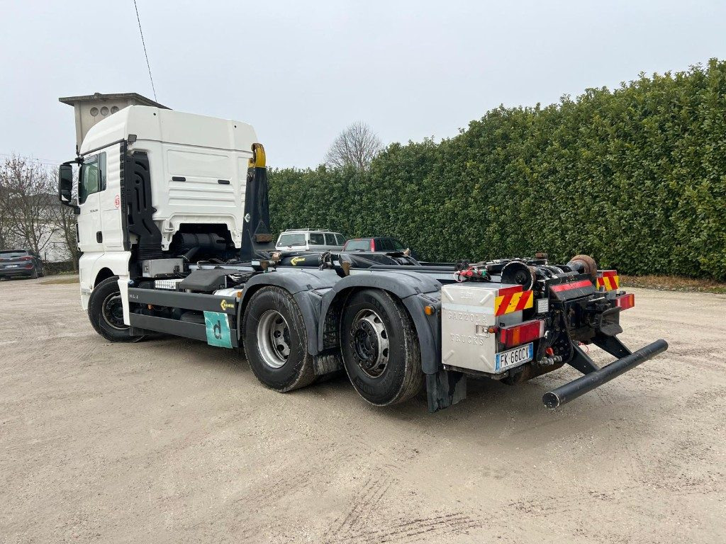 MAN TGX 26.500 USATO SCARRABILE 6X2 - Camion ampliroll: photos 3 MAN TGX 26.500 USATO SCARRABILE 6X2 - Camion ampliroll: photos 3