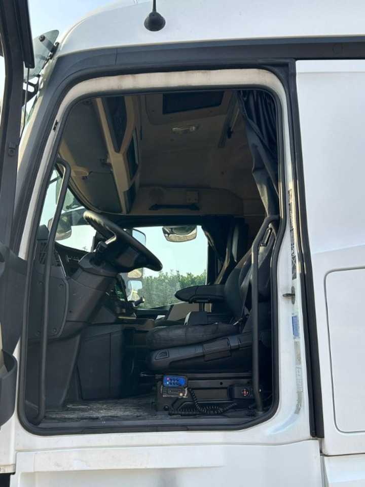 Camion ampliroll MERCEDES ACTROS 25.51 SCARRABILE: photos 9 Camion ampliroll MERCEDES ACTROS 25.51 SCARRABILE: photos 9