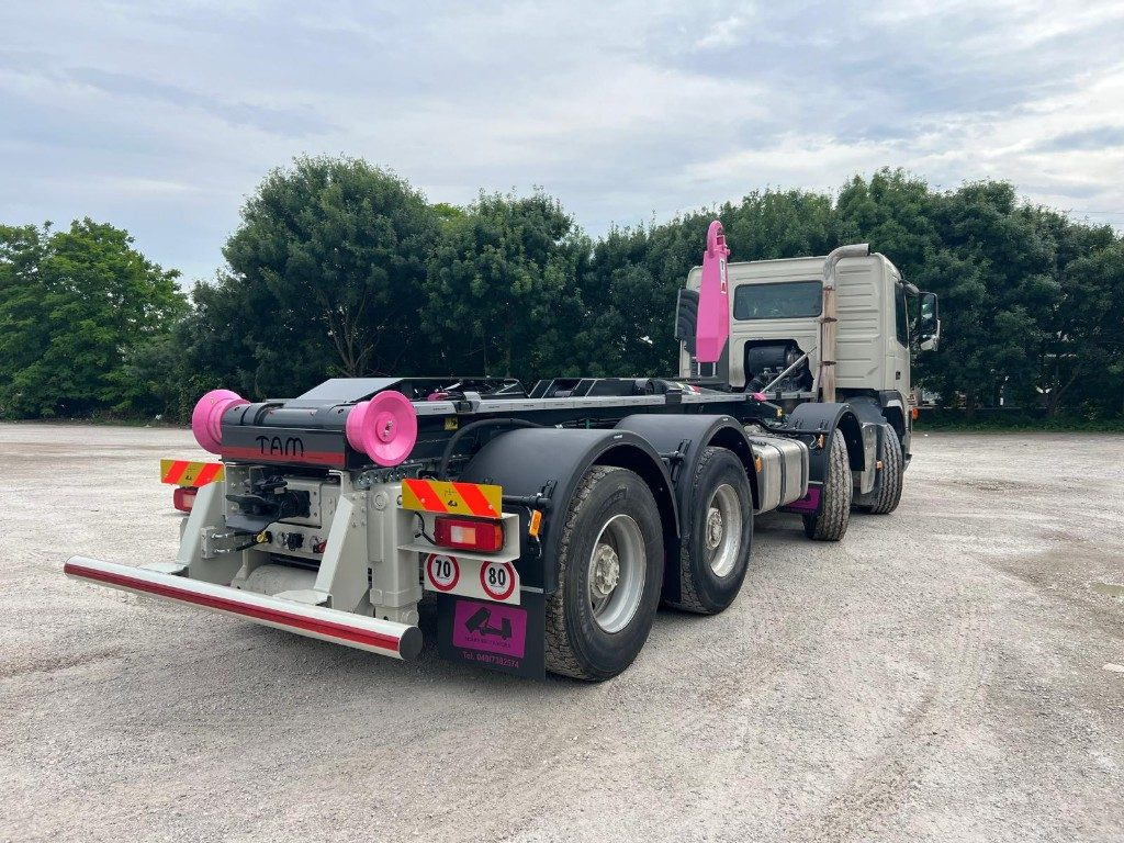 VOLVO FM480 SCARRABILE 8X4 - Camion ampliroll: photos 5 VOLVO FM480 SCARRABILE 8X4 - Camion ampliroll: photos 5