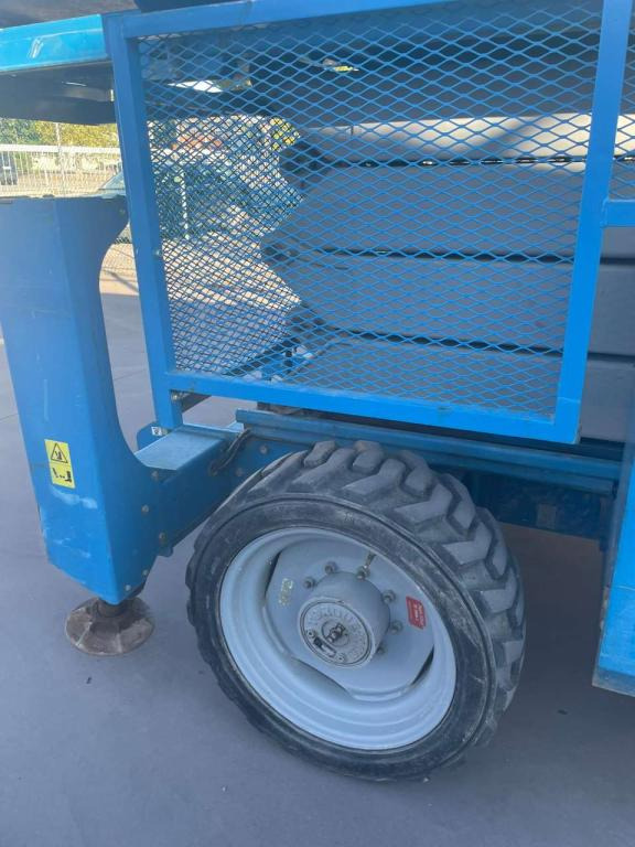 Genie GS-4390 - Nacelle ciseaux: photos 3 Genie GS-4390 - Nacelle ciseaux: photos 3