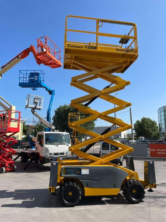 Nacelle ciseaux Haulotte COMPACT 12DX: photos 13