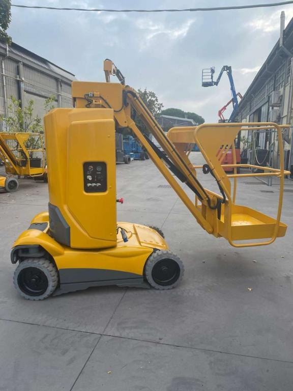 Haulotte STAR-10 - Nacelle à mât vertical: photos 3 Haulotte STAR-10 - Nacelle à mât vertical: photos 3