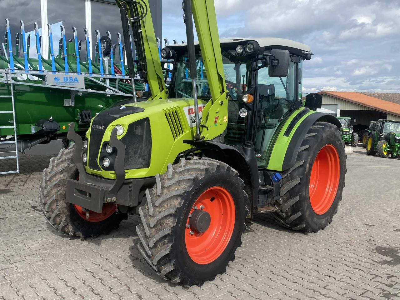 CLAAS Arion 420 CIS 2913 - Tracteur agricole: photos 3 CLAAS Arion 420 CIS 2913 - Tracteur agricole: photos 3