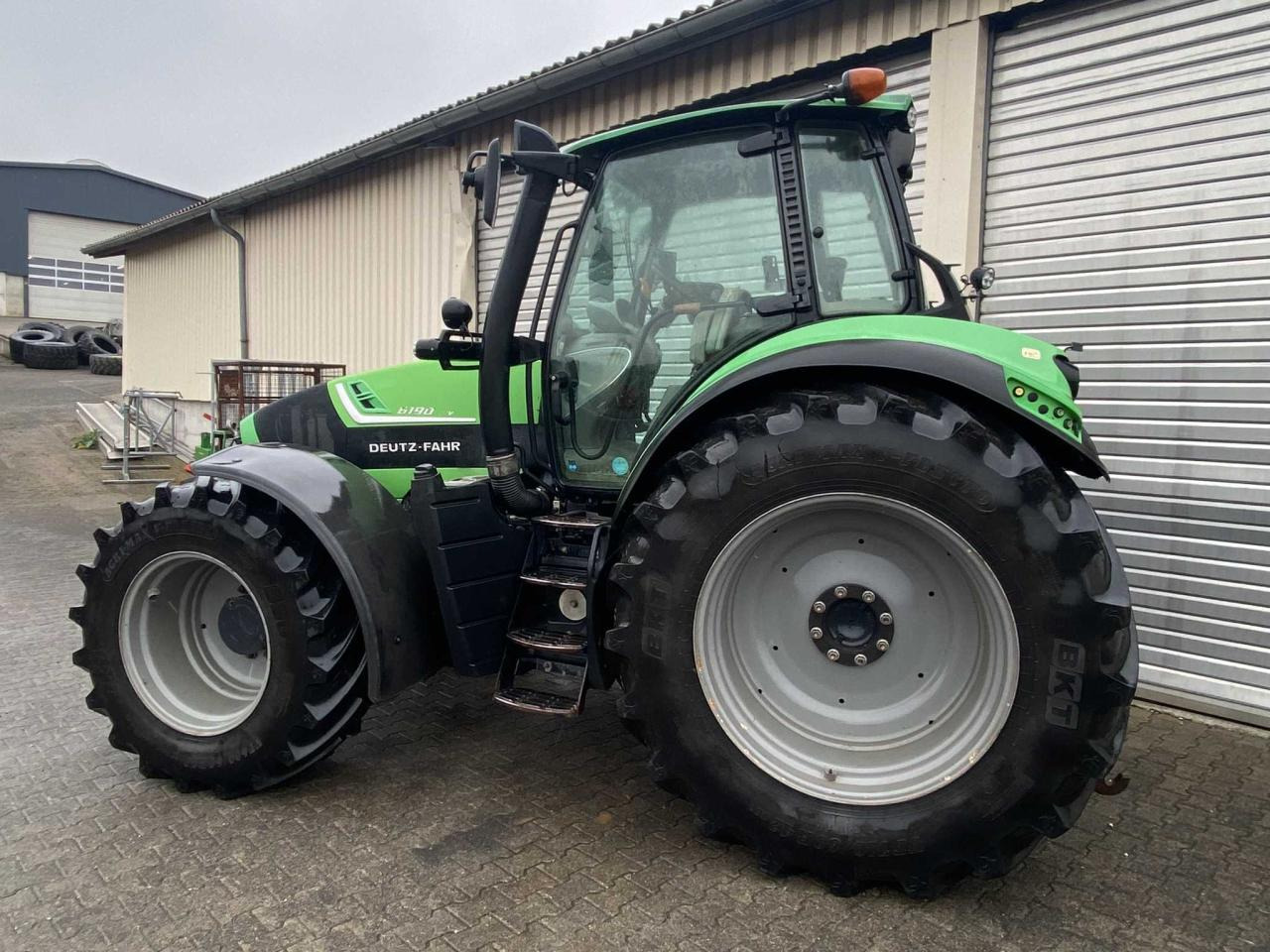 Deutz-Fahr 6190 Agrotron TTV - Tracteur agricole: photos 3 Deutz-Fahr 6190 Agrotron TTV - Tracteur agricole: photos 3