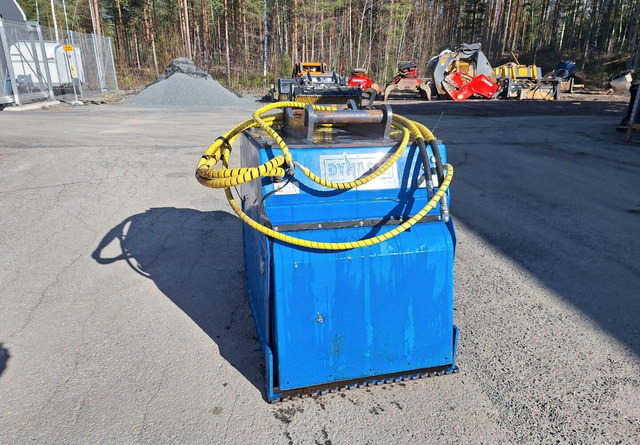 DynasetHRVB 830-90 - Godet pour Engins de chantier: photos 5 DynasetHRVB 830-90 - Godet pour Engins de chantier: photos 5