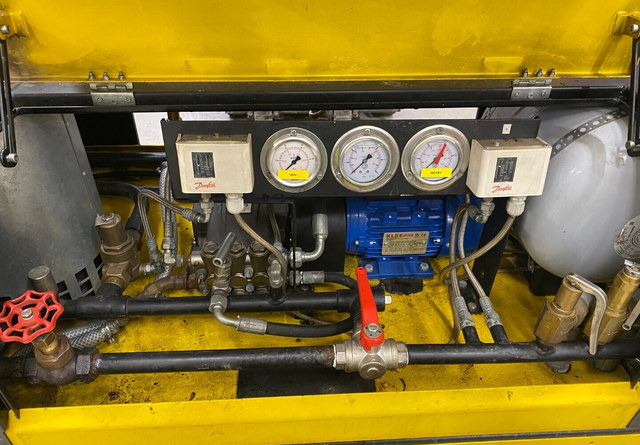 SteamRator MH700 - Groupe électrogène: photos 5 SteamRator MH700 - Groupe électrogène: photos 5