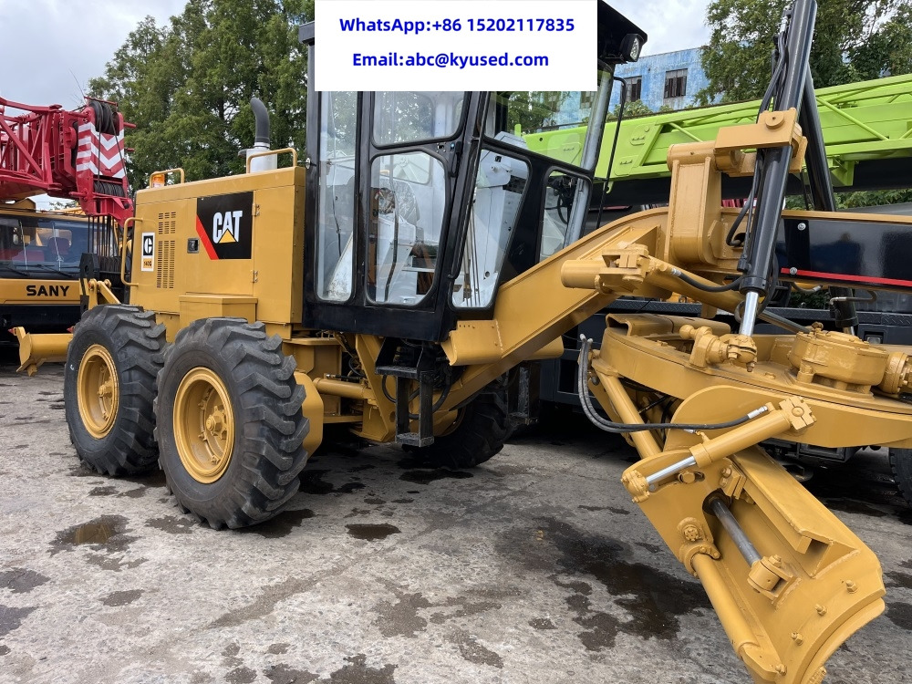 CATERPILLAR 140g 140h 140k 14h 120g 120h 160h 140m 12g - Niveleuse: photos 3 CATERPILLAR 140g 140h 140k 14h 120g 120h 160h 140m 12g - Niveleuse: photos 3