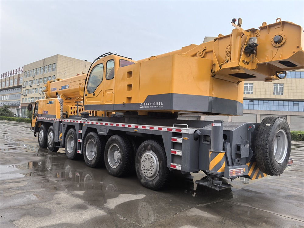 XCMG QY100K QY130K QY160K QAY200 QAY240 QAY300 QAY350 used truck crane - Grue mobile: photos 4 XCMG QY100K QY130K QY160K QAY200 QAY240 QAY300 QAY350 used truck crane - Grue mobile: photos 4