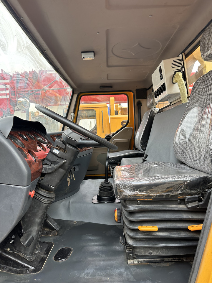 XCMG QY50K QY50K-II 50ton truck crane - Grue mobile: photos 3 XCMG QY50K QY50K-II 50ton truck crane - Grue mobile: photos 3