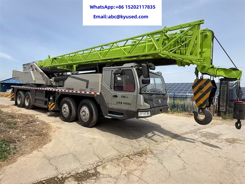 ZOOMLION ZTC700V - Grue mobile: photos 3 ZOOMLION ZTC700V - Grue mobile: photos 3