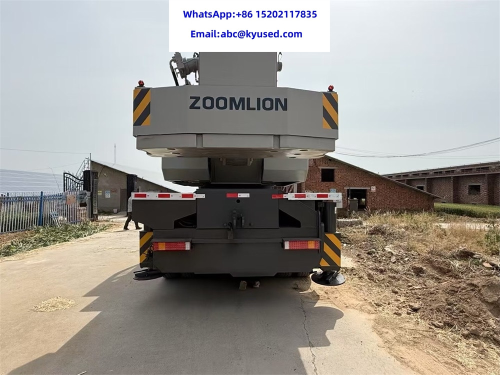 ZOOMLION ZTC700V - Grue mobile: photos 4 ZOOMLION ZTC700V - Grue mobile: photos 4