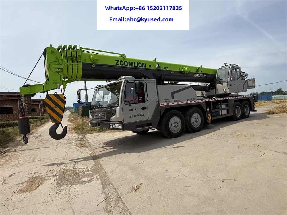 ZOOMLION ZTC700V - Grue mobile: photos 1 ZOOMLION ZTC700V - Grue mobile: photos 1