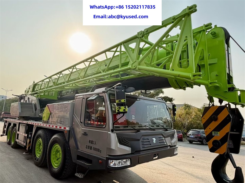 ZOOMLION ZTC800V - Grue mobile: photos 2 ZOOMLION ZTC800V - Grue mobile: photos 2