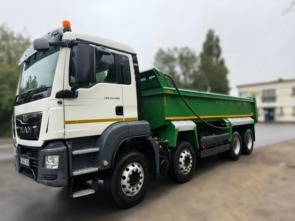 MAN TGS 35.400 8x4 Tipper - RHD (XSK) - Camion benne: photos 1 MAN TGS 35.400 8x4 Tipper - RHD (XSK) - Camion benne: photos 1