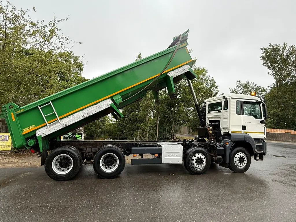 MAN TGS 35.400 8x4 Tipper - RHD (XSK) - Camion benne: photos 3 MAN TGS 35.400 8x4 Tipper - RHD (XSK) - Camion benne: photos 3