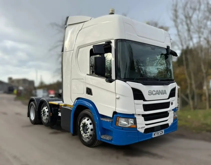 Scania P 450 - Tracteur routier: photos 1 Scania P 450 - Tracteur routier: photos 1