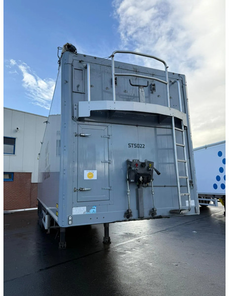 Kraker K-Force Agri 72M3 - Semi-remorque à fond mouvant: photos 1 Kraker K-Force Agri 72M3 - Semi-remorque à fond mouvant: photos 1