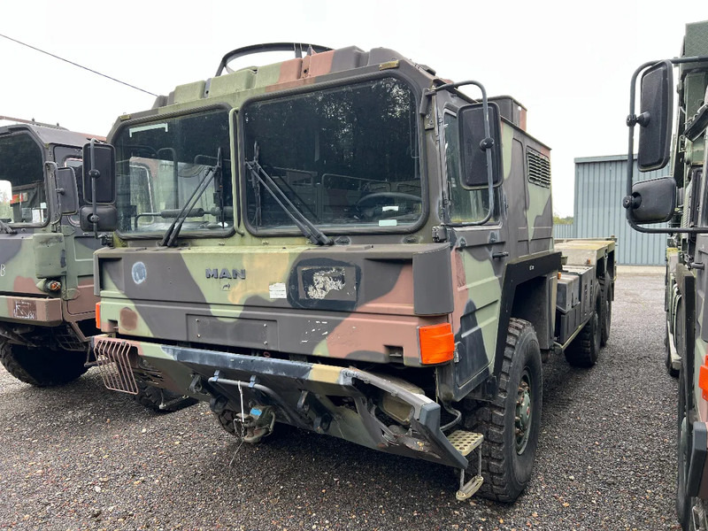 MAN KAT 25.422DFAEG 6X6 CABIN CHASSIS - TWIST LOCKS SYSTEM - Camion: photos 1 MAN KAT 25.422DFAEG 6X6 CABIN CHASSIS - TWIST LOCKS SYSTEM - Camion: photos 1