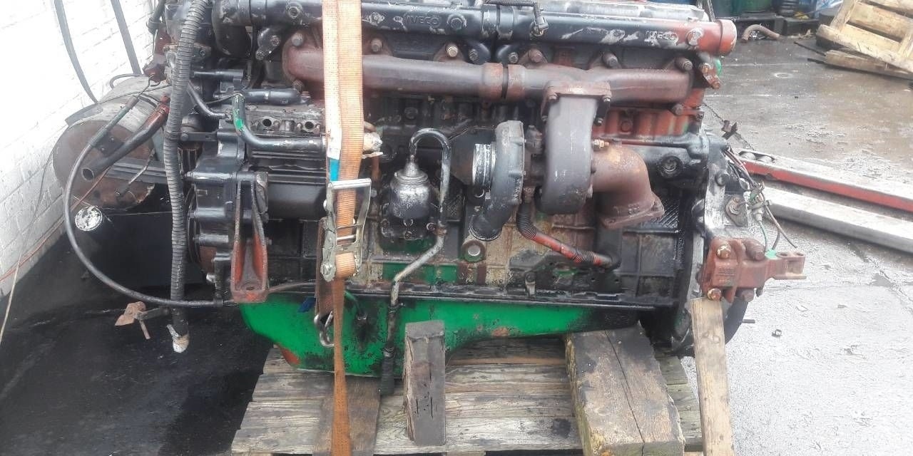 IVECO 8210.42L IVECO Magirus 420 - Moteur pour Camion: photos 1 IVECO 8210.42L IVECO Magirus 420 - Moteur pour Camion: photos 1