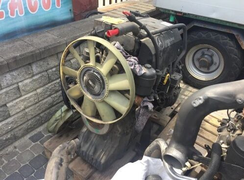 Mercedes-Benz OM904LA Mercedes-Benz truck - Moteur pour Camion: photos 2 Mercedes-Benz OM904LA Mercedes-Benz truck - Moteur pour Camion: photos 2