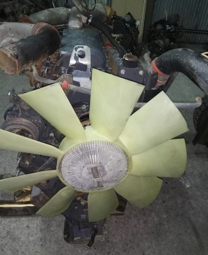 Renault MACK 430 Midr Renault Magnum - Moteur pour Camion: photos 3 Renault MACK 430 Midr Renault Magnum - Moteur pour Camion: photos 3