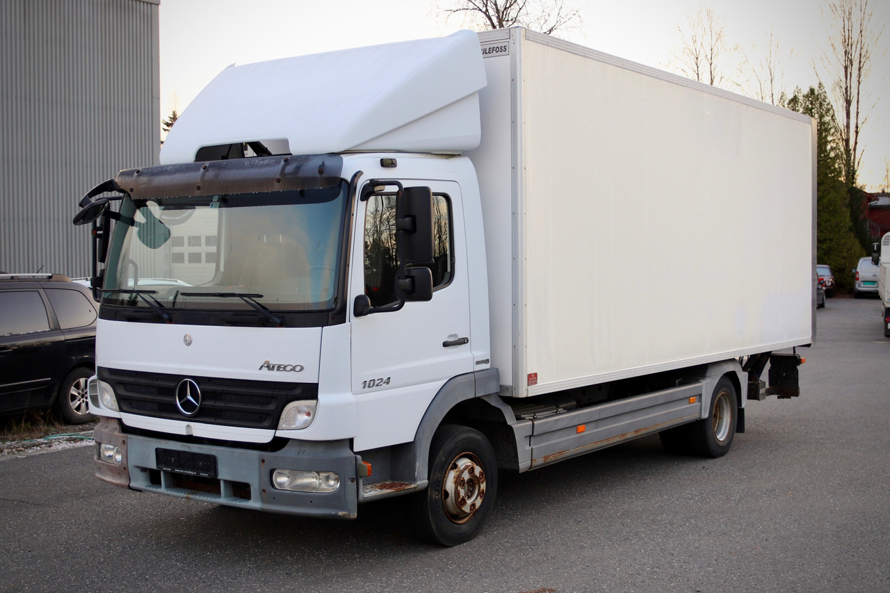 MERCEDES-BENZ Attego - Camion fourgon: photos 1 MERCEDES-BENZ Attego - Camion fourgon: photos 1