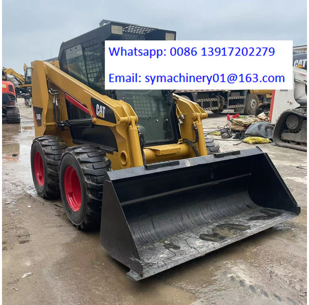 Caterpillar 246D - Mini chargeuse: photos 4 Caterpillar 246D - Mini chargeuse: photos 4