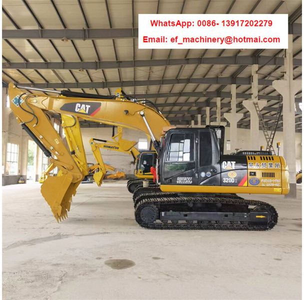 Caterpillar 320D2 - Pelle sur chenille: photos 1 Caterpillar 320D2 - Pelle sur chenille: photos 1