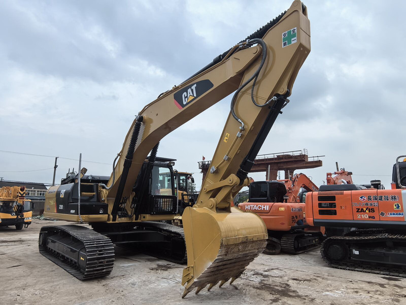 Caterpillar 329D2 - Pelle sur chenille: photos 1 Caterpillar 329D2 - Pelle sur chenille: photos 1