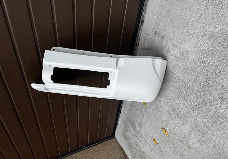 MAN LION'S COACH MAN Lion’s Coach - Pare-chocs pour Autocar: photos 3 MAN LION'S COACH MAN Lion’s Coach - Pare-chocs pour Autocar: photos 3