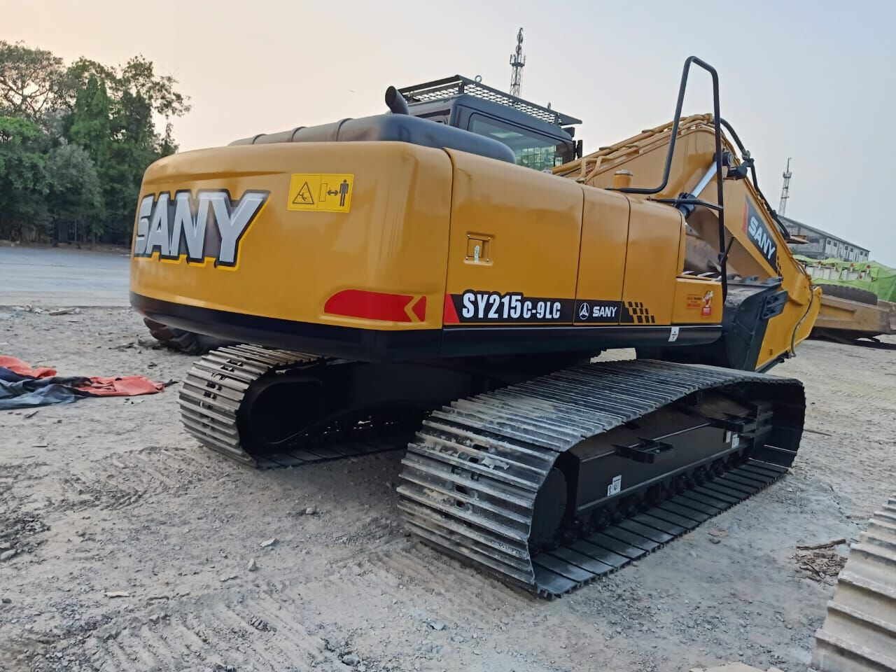 New Sany SY 215 MITSUBISHI ENGINE tracked excavator - Pelle sur chenille: photos 3 New Sany SY 215 MITSUBISHI ENGINE tracked excavator - Pelle sur chenille: photos 3