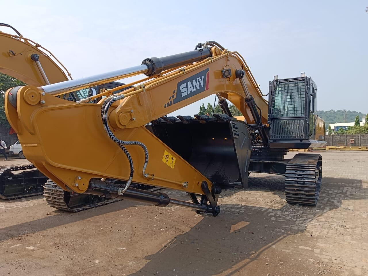 New Sany SY350C-9HD SPARC tracked excavator - Pelle sur chenille: photos 4 New Sany SY350C-9HD SPARC tracked excavator - Pelle sur chenille: photos 4