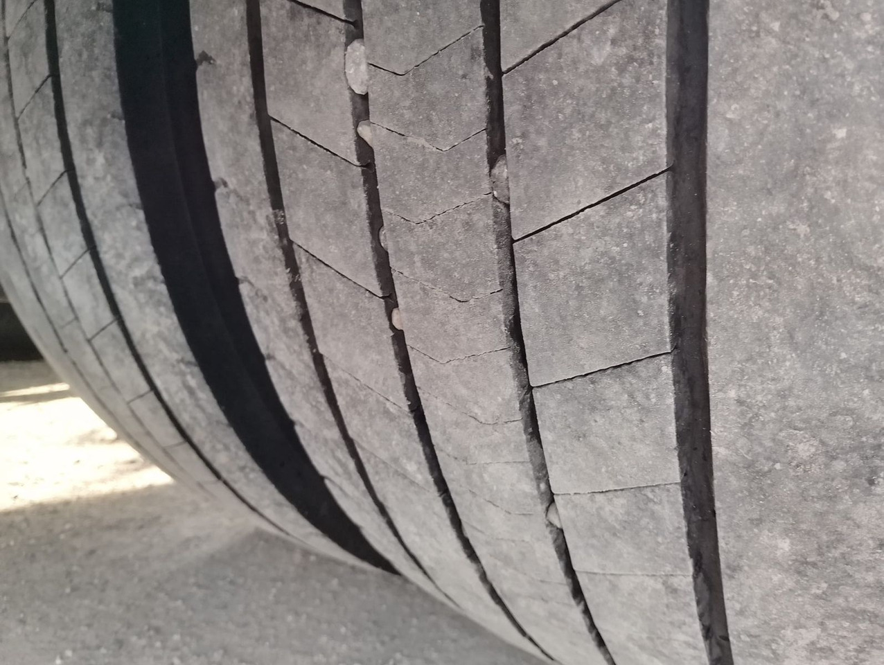 Camion porte-conteneur/ Caisse mobile MAN TGA 18 320: photos 20 Camion porte-conteneur/ Caisse mobile MAN TGA 18 320: photos 20