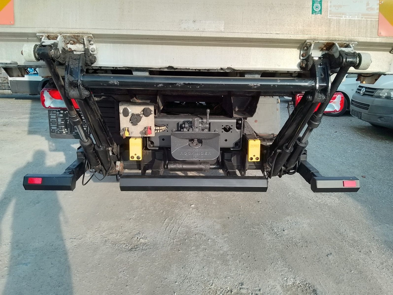 Camion porte-conteneur/ Caisse mobile MAN TGA 18 320: photos 17 Camion porte-conteneur/ Caisse mobile MAN TGA 18 320: photos 17