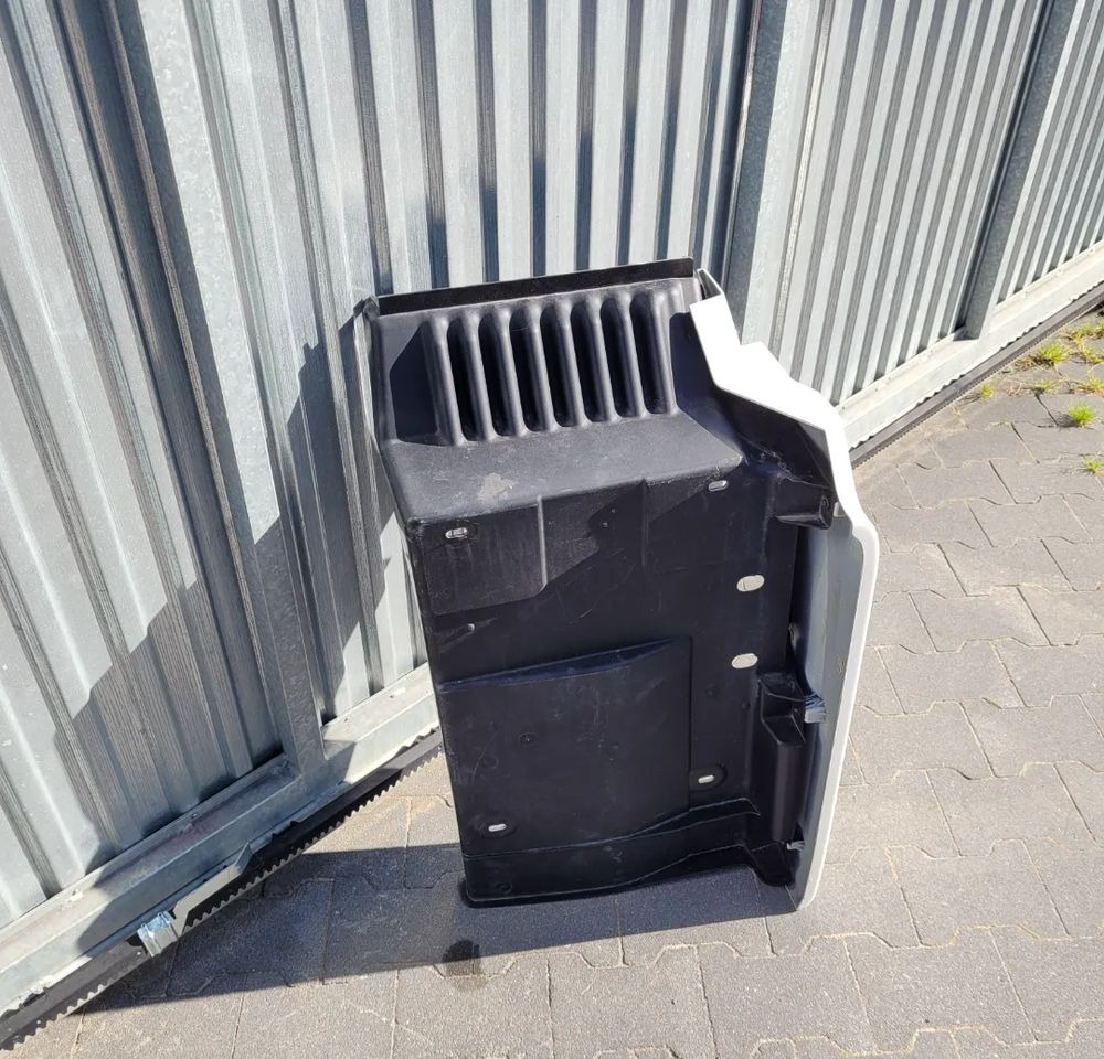 BŁOTNIK MAN TGX 3 81.61210-0906 Rh - Aile pour Camion: photos 2 BŁOTNIK MAN TGX 3 81.61210-0906 Rh - Aile pour Camion: photos 2