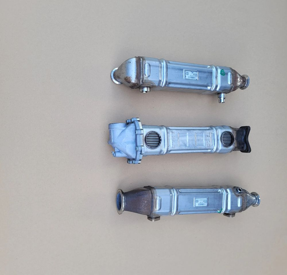 CHŁODNICA EGR MAN TGX TGS TGM ORYGINAŁ 51.08152-5013 , 51.08152-5011 CHWALIM116 - Refroidisseur EGR pour Camion: photos 2 CHŁODNICA EGR MAN TGX TGS TGM ORYGINAŁ 51.08152-5013 , 51.08152-5011 CHWALIM116 - Refroidisseur EGR pour Camion: photos 2