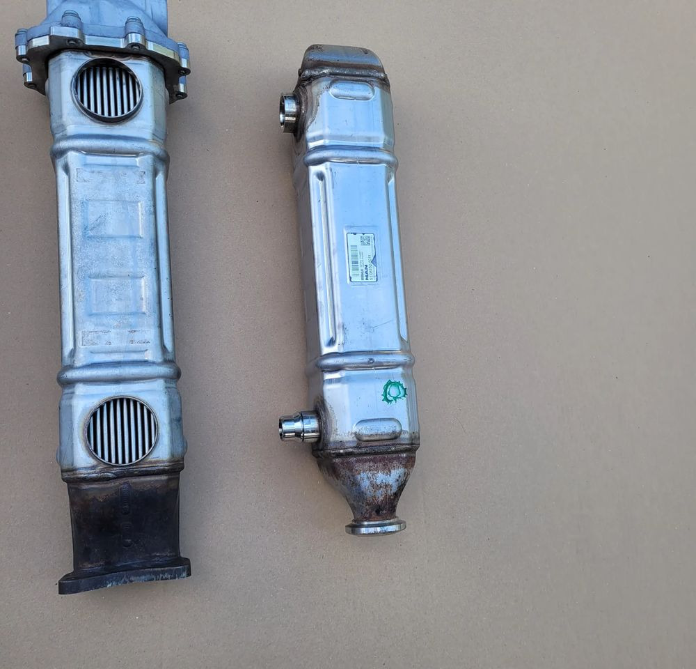 CHŁODNICA EGR MAN TGX TGS TGM ORYGINAŁ 51.08152-5013 , 51.08152-5011 CHWALIM116 - Refroidisseur EGR pour Camion: photos 3 CHŁODNICA EGR MAN TGX TGS TGM ORYGINAŁ 51.08152-5013 , 51.08152-5011 CHWALIM116 - Refroidisseur EGR pour Camion: photos 3