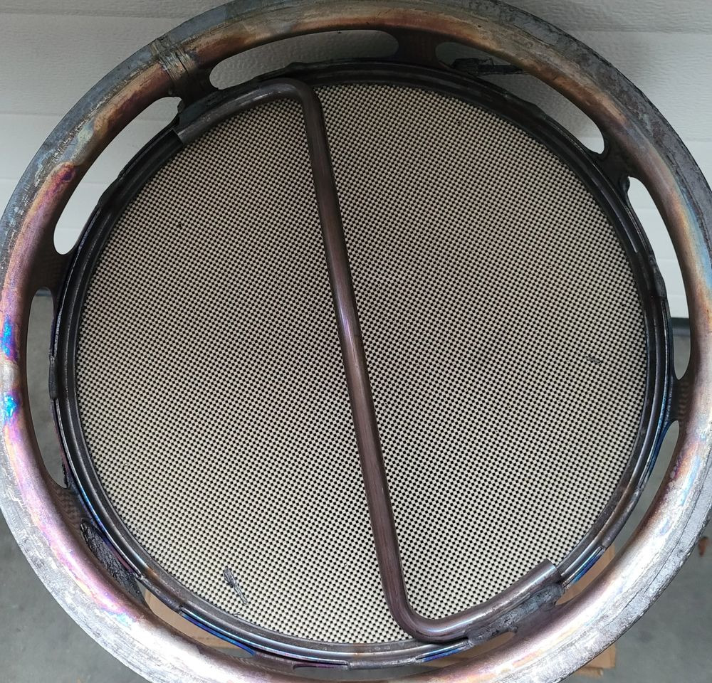 DPF DAF XF CF E6. 2326073 ORYGINAŁ CHWALIM116 - Système d'échappement pour Camion: photos 2 DPF DAF XF CF E6. 2326073 ORYGINAŁ CHWALIM116 - Système d'échappement pour Camion: photos 2