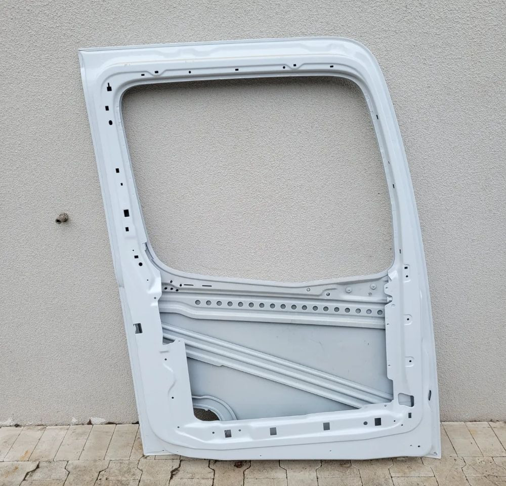 DRZWI ACTROS MP4 LEWE DUZA KABINA - Portière et pièces pour Camion: photos 4 DRZWI ACTROS MP4 LEWE DUZA KABINA - Portière et pièces pour Camion: photos 4