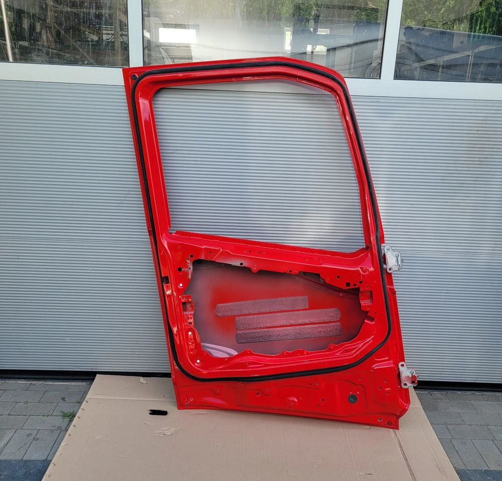 DRZWI LEWE VOLVO FH4 FH5 ORYGINAŁ CHWALIM116 - Portière et pièces pour Camion: photos 4 DRZWI LEWE VOLVO FH4 FH5 ORYGINAŁ CHWALIM116 - Portière et pièces pour Camion: photos 4