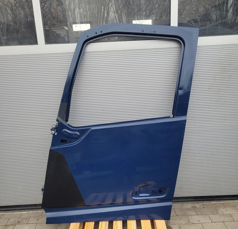 DRZWI LEWE VOLVO FH4 FH5 ORYGINAŁ CHWALIM116 - Portière et pièces pour Camion: photos 1 DRZWI LEWE VOLVO FH4 FH5 ORYGINAŁ CHWALIM116 - Portière et pièces pour Camion: photos 1