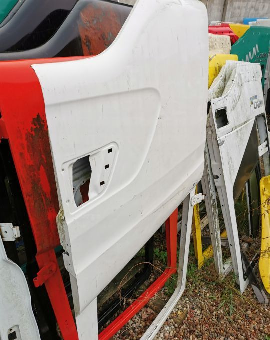 DRZWI SCANIA R XPI LEWE - Portière et pièces pour Camion: photos 2 DRZWI SCANIA R XPI LEWE - Portière et pièces pour Camion: photos 2