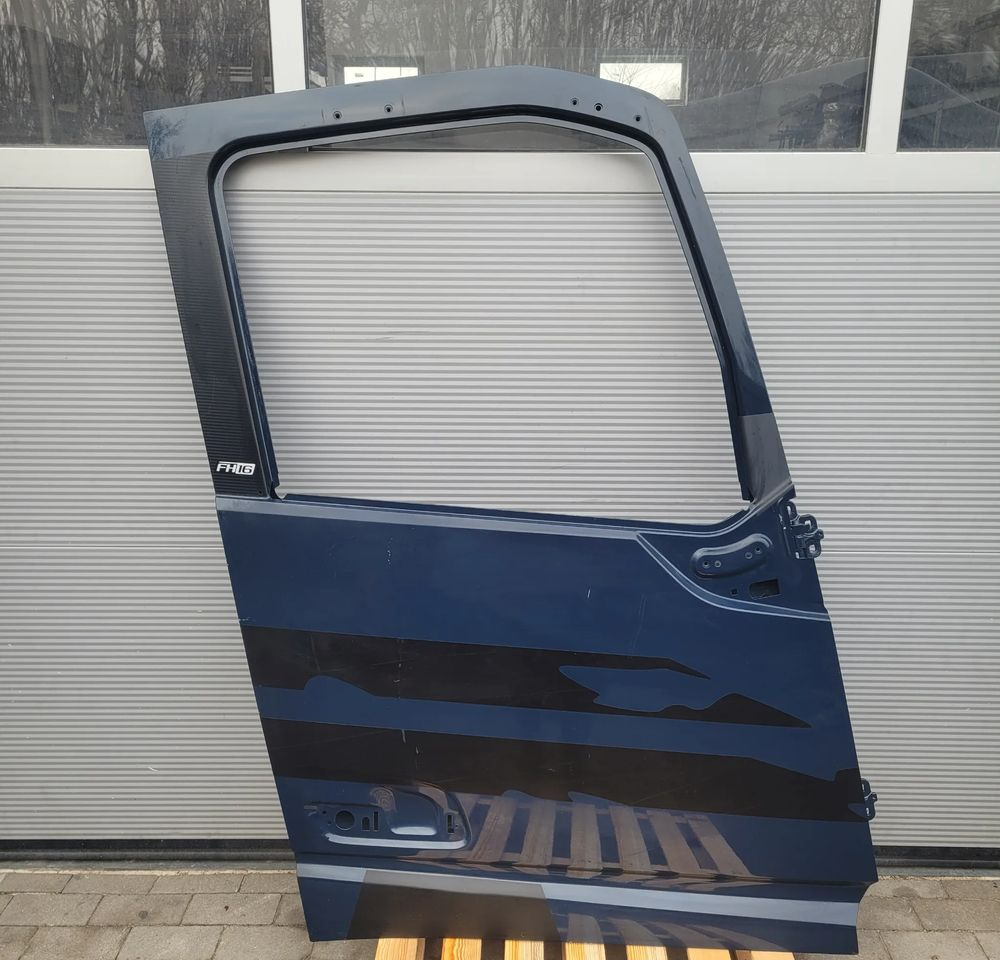 DRZWI VOLVO FH4 FH5 ORYGINAŁ RH. CHWALIM116 - Portière et pièces pour Camion: photos 1 DRZWI VOLVO FH4 FH5 ORYGINAŁ RH. CHWALIM116 - Portière et pièces pour Camion: photos 1