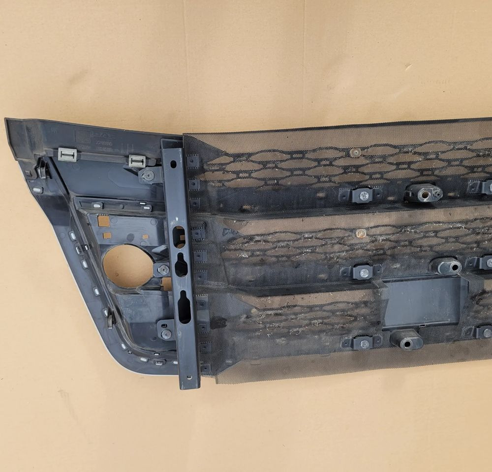GRILL ATRAPA DAF XG XD XF NM. ORYGINAŁ 2311439 CHWALIM116 - Calandre pour Camion: photos 5 GRILL ATRAPA DAF XG XD XF NM. ORYGINAŁ 2311439 CHWALIM116 - Calandre pour Camion: photos 5