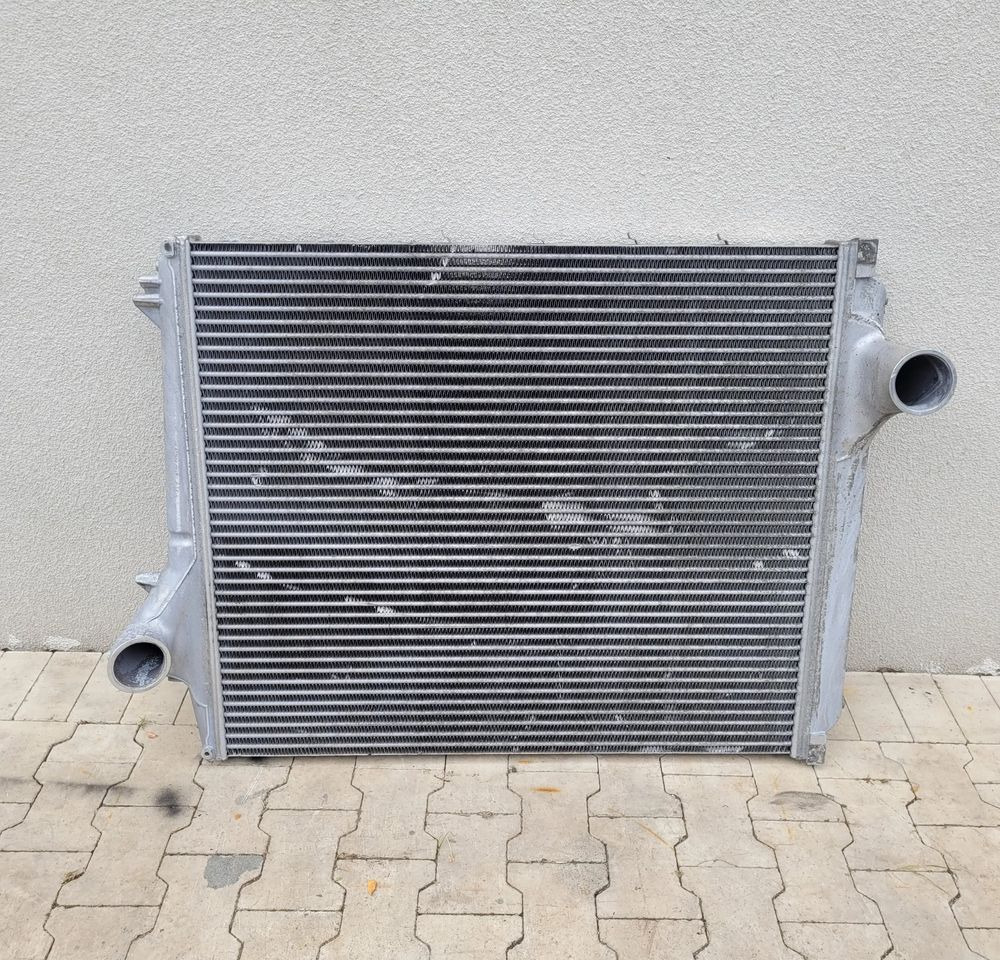 INTERCOOLER VOLVO FH4 RENAULT RANGE T 21631996 ORYGINAŁ CHWALIM116 - Intercooler pour Camion: photos 1 INTERCOOLER VOLVO FH4 RENAULT RANGE T 21631996 ORYGINAŁ CHWALIM116 - Intercooler pour Camion: photos 1