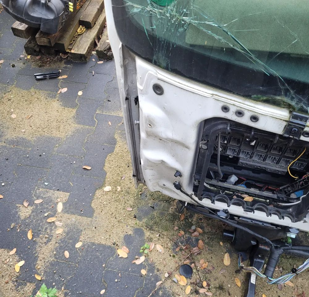 KABINA MERCEDES ACTROS MP4 STERM BDF - Cabine pour Camion: photos 5 KABINA MERCEDES ACTROS MP4 STERM BDF - Cabine pour Camion: photos 5