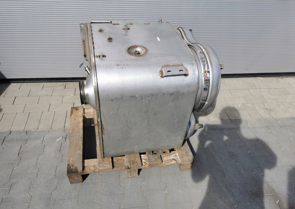 KATALIZATOR MAN TGX E6. BUDOWLANKA 81.15103.6114 - Catalyseur pour Camion: photos 1 KATALIZATOR MAN TGX E6. BUDOWLANKA 81.15103.6114 - Catalyseur pour Camion: photos 1