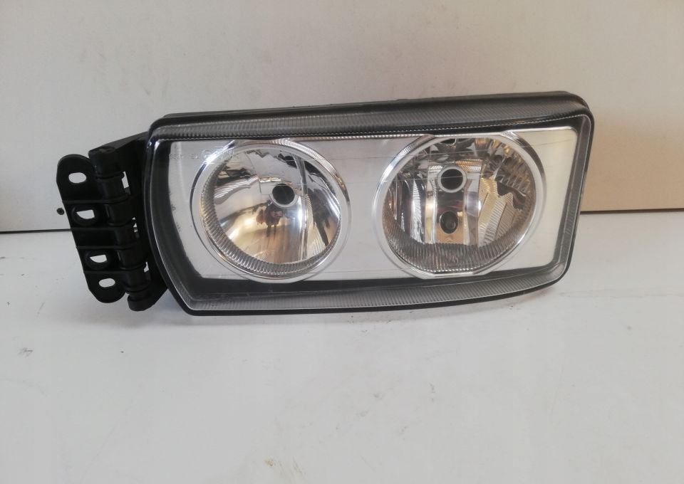 LAMPA IVECO EUROCARGO STRALIS NOWA LIFT LEWA - Feu avant pour Camion: photos 1 LAMPA IVECO EUROCARGO STRALIS NOWA LIFT LEWA - Feu avant pour Camion: photos 1